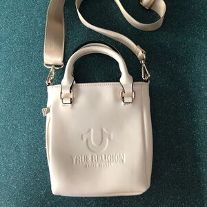True religion, small purse